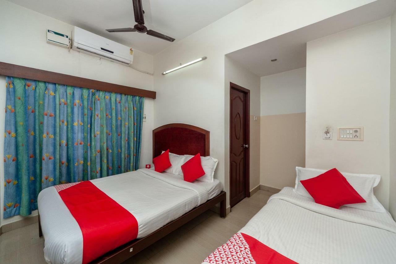 Oyo 8410 Rajeswari Tower Chennai Exterior foto