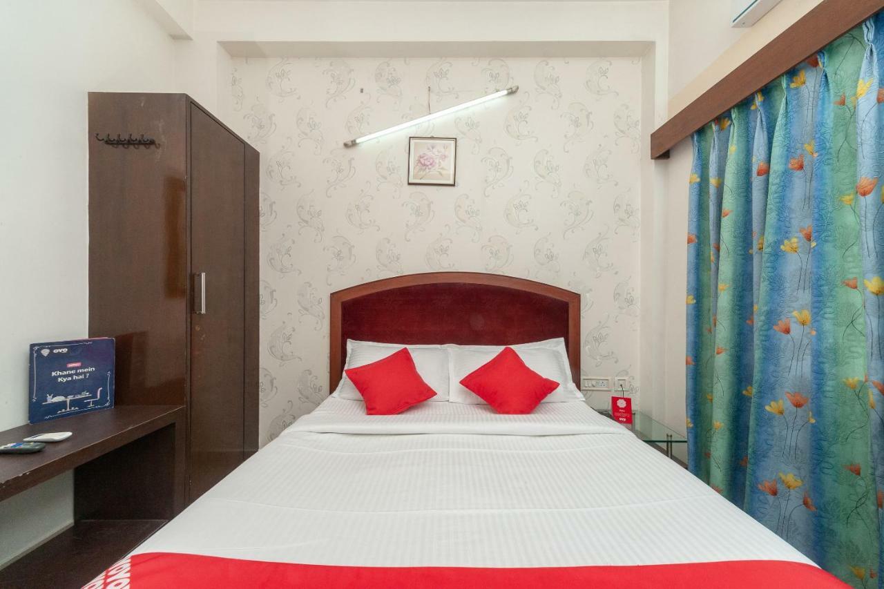 Oyo 8410 Rajeswari Tower Chennai Exterior foto